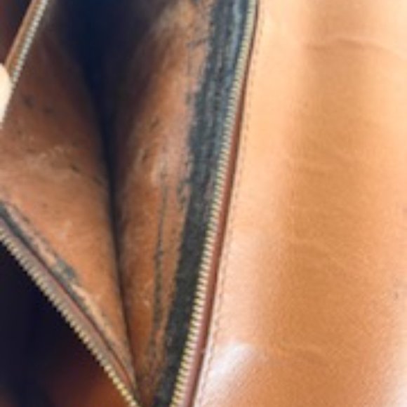 Louis Vuitton Monogram Porte Envelope - Picture 11 of 12